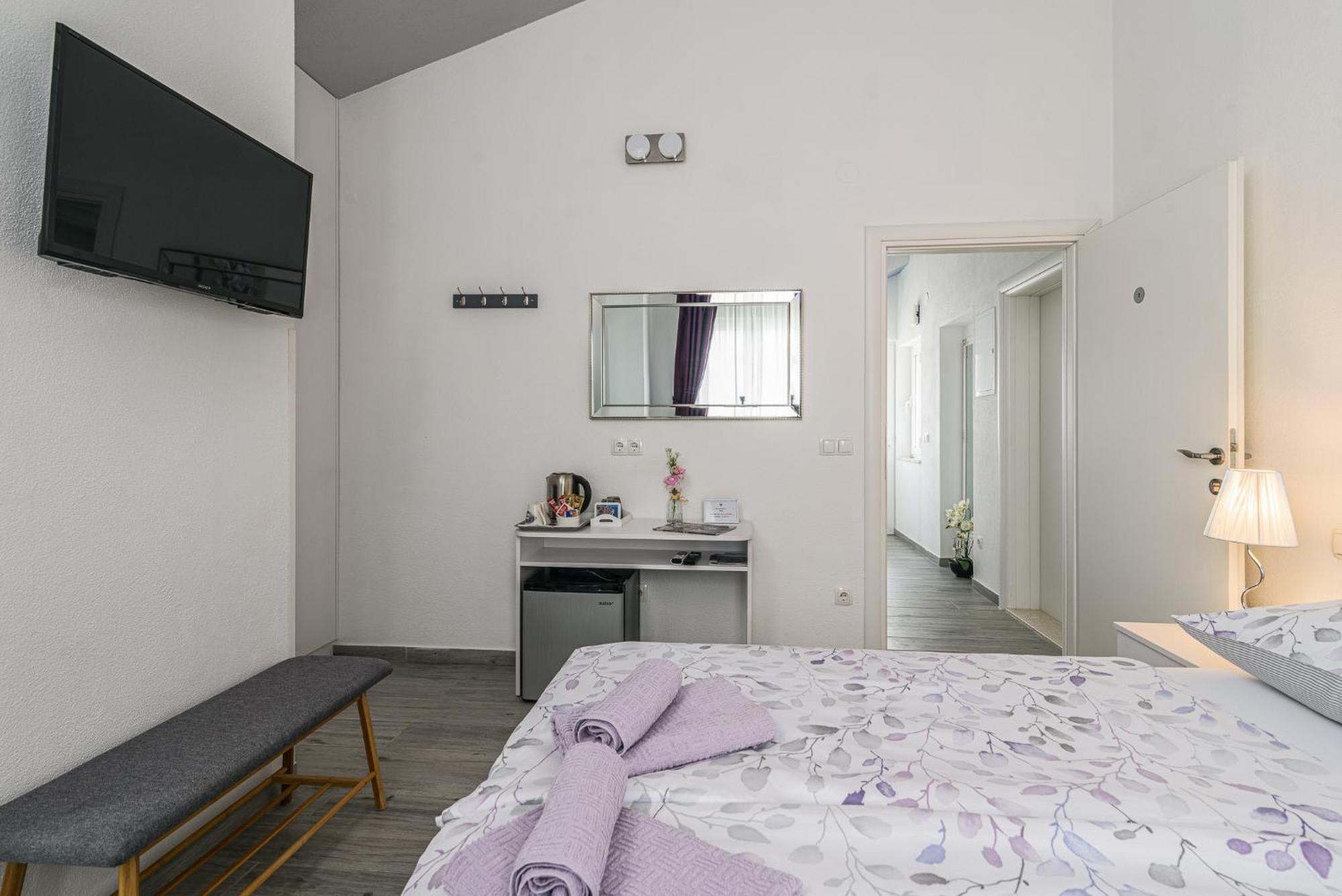 Rooms Anna Trogir Luaran gambar